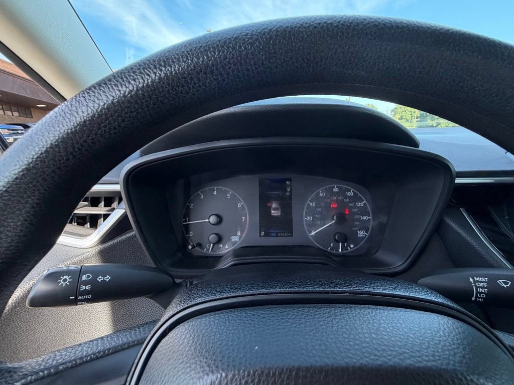 Used 2023 Toyota Corolla LE FWD image 25
