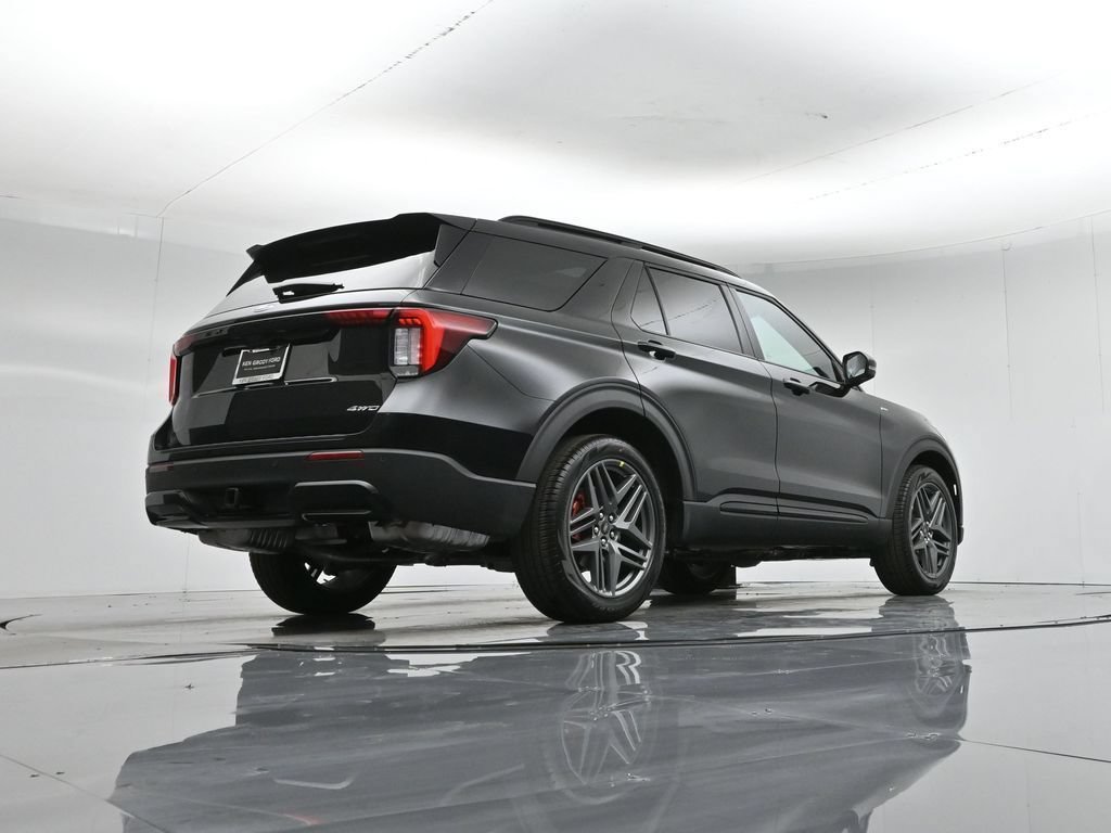 New 2026 Ford Explorer ST-Line w/ ST-Line Street Pack AWD/4WD image 61