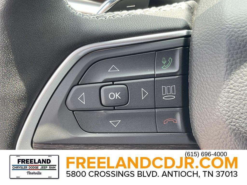 New 2026 Jeep Grand Cherokee L Limited w/ Limited Altitude Package AWD/4WD image 35