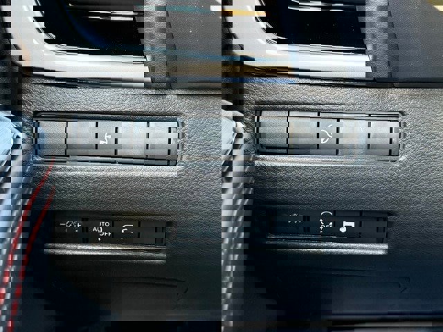 New 2026 Nissan Rogue SV image 31