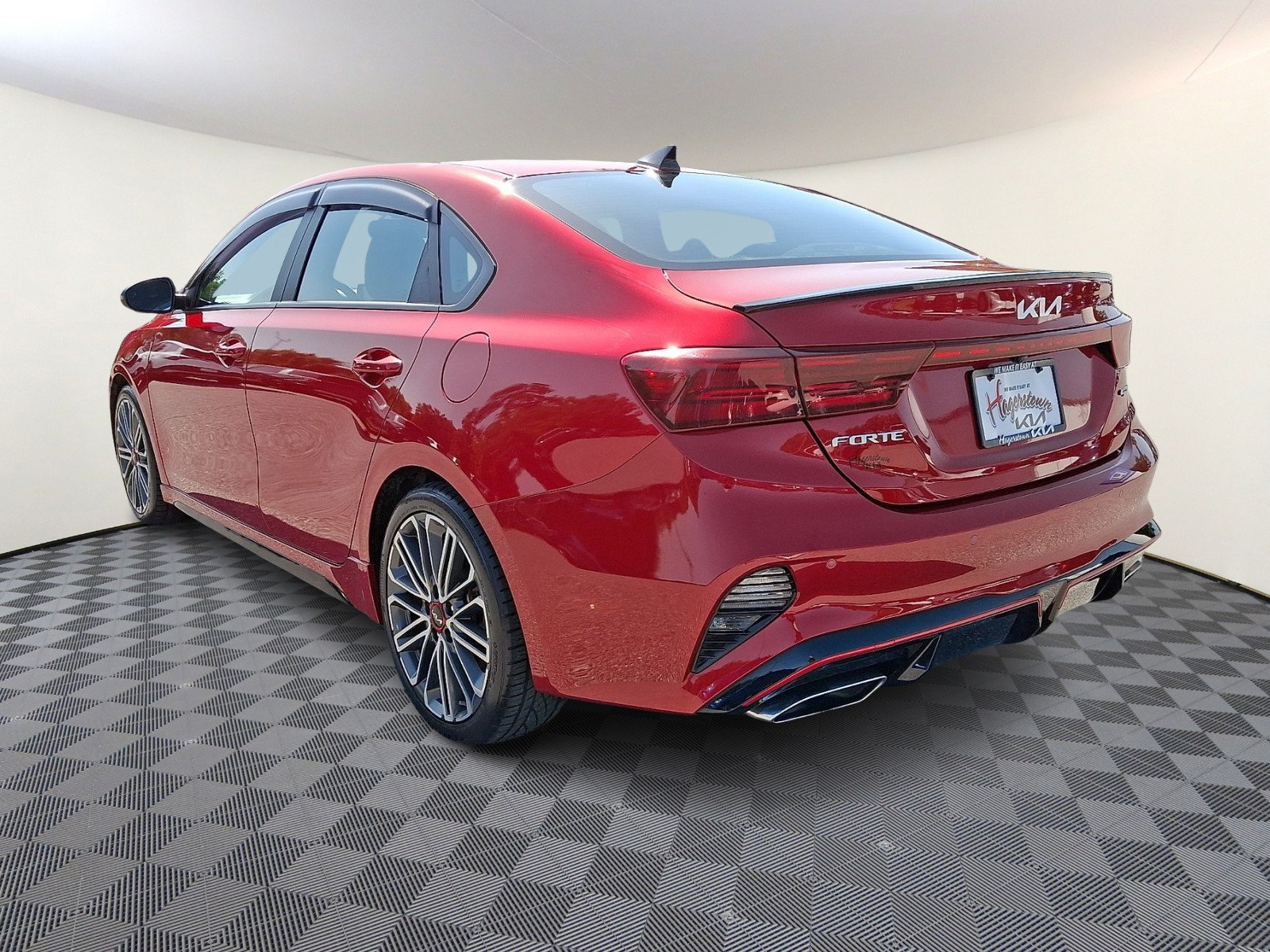 Certified 2023 Kia Forte GT w/ GT2 Package FWD image 4