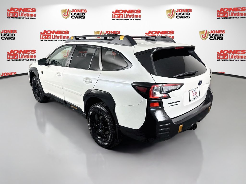 Used 2022 Subaru Outback Wilderness AWD/4WD image 2