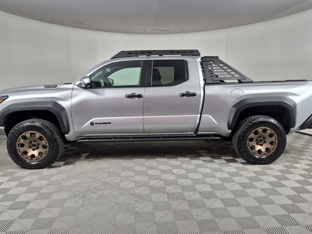 Used 2025 Toyota Tacoma 4x4 Double Cab Hybrid image 6