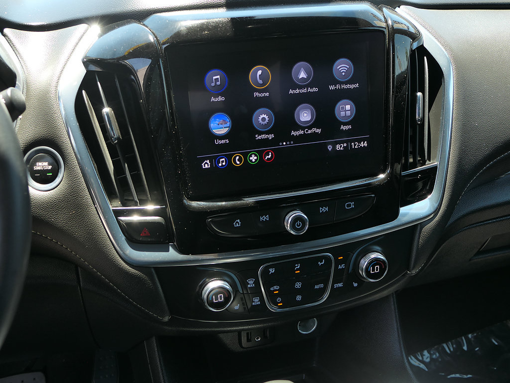 Used 2023 Chevrolet Traverse LT FWD image 18