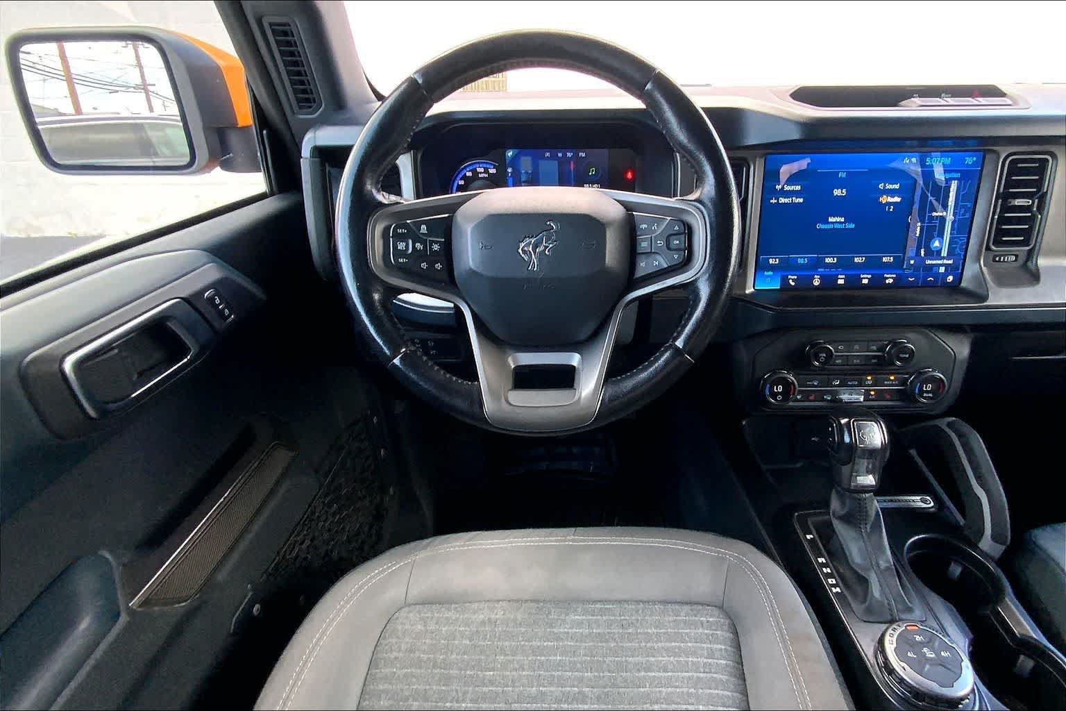 Used 2021 Ford Bronco Outer Banks AWD/4WD image 14