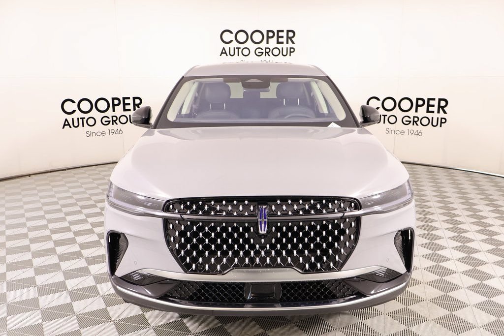 New 2026 Lincoln Nautilus Premier AWD/4WD image 9