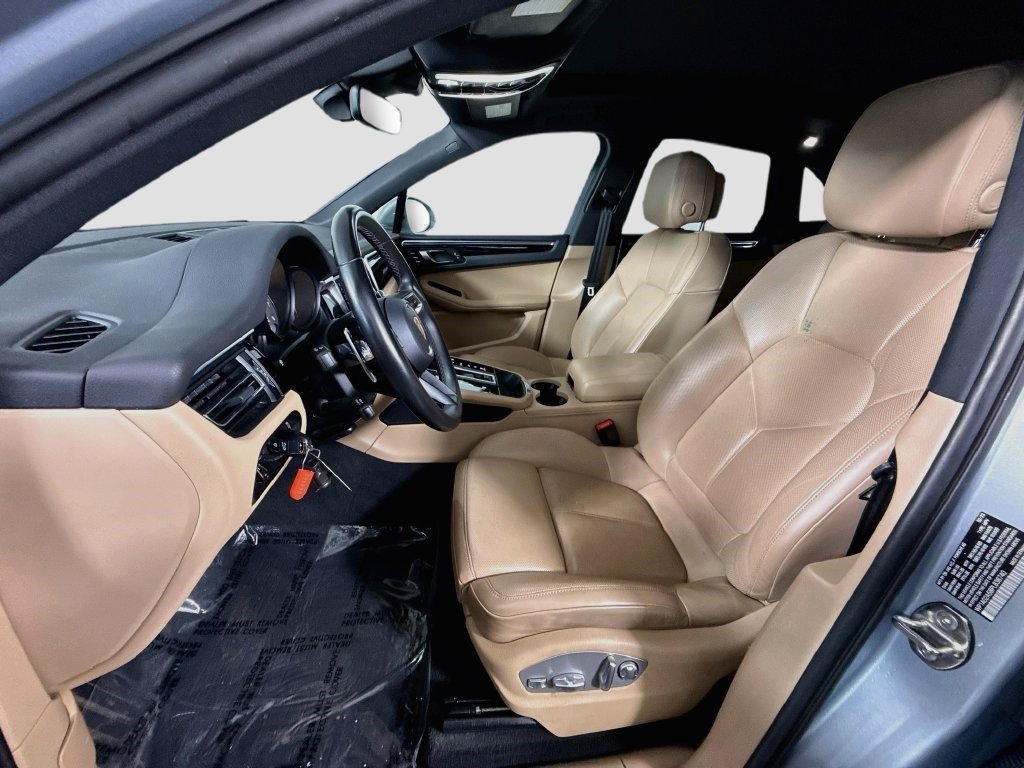 Used 2023 Porsche Macan S AWD/4WD image 20