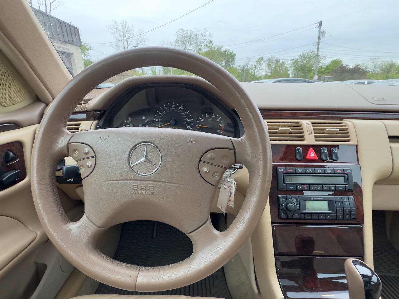 Used 2001 Mercedes-Benz E 320 Sedan image 16