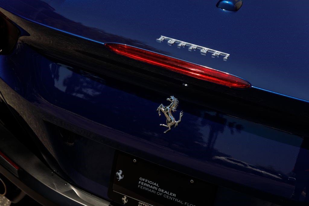Used 2019 Ferrari Portofino RWD image 43