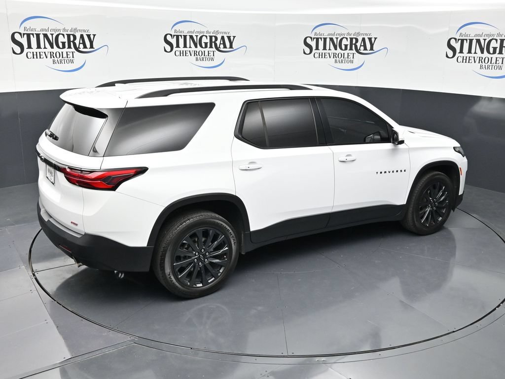 Used 2023 Chevrolet Traverse RS FWD image 27