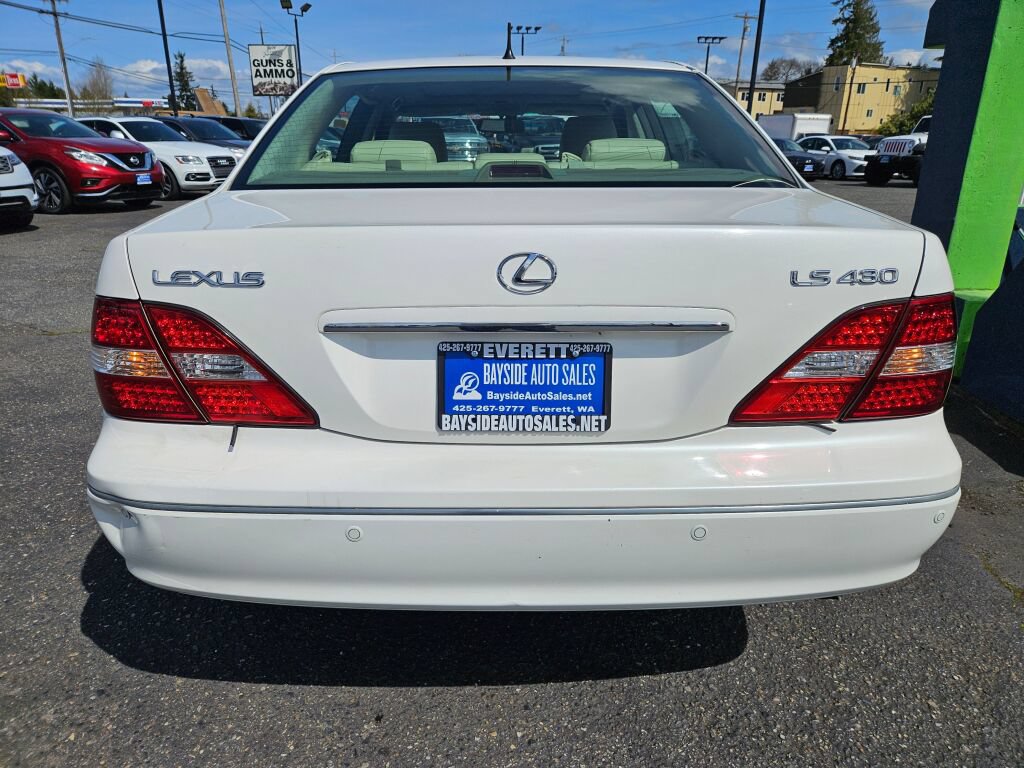 Used 2002 Lexus LS 430 RWD image 4