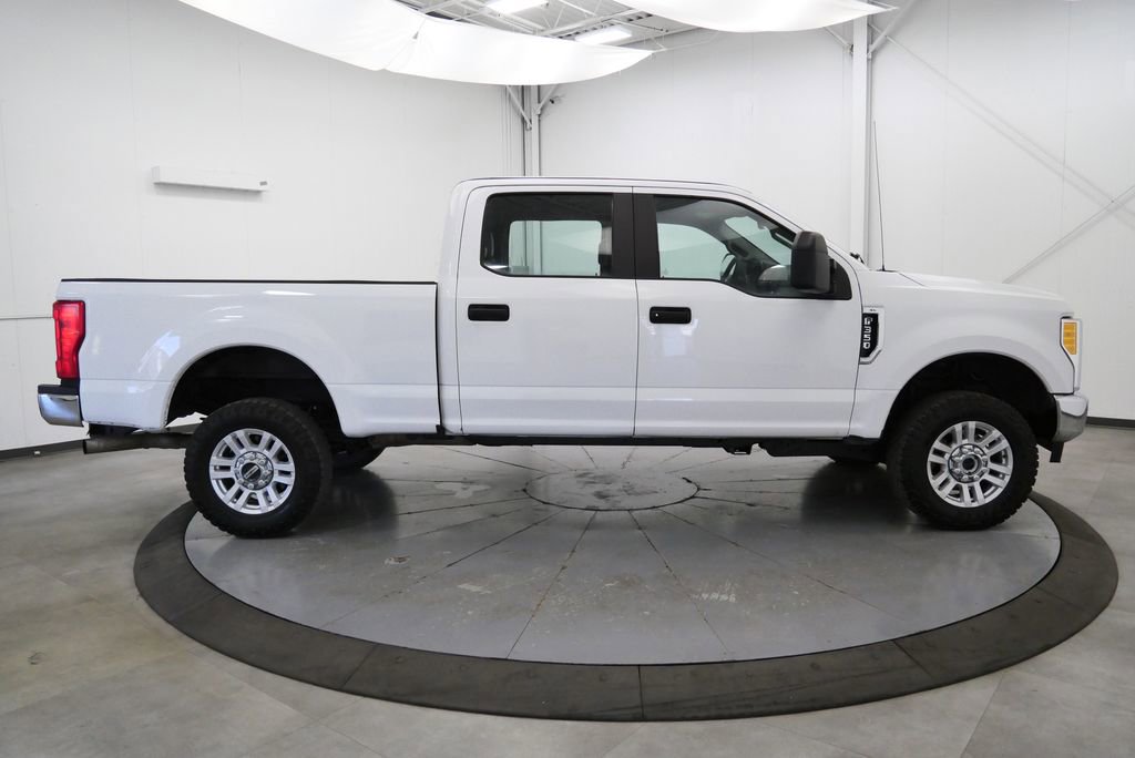 Used 2017 Ford F350 XL AWD/4WD image 8