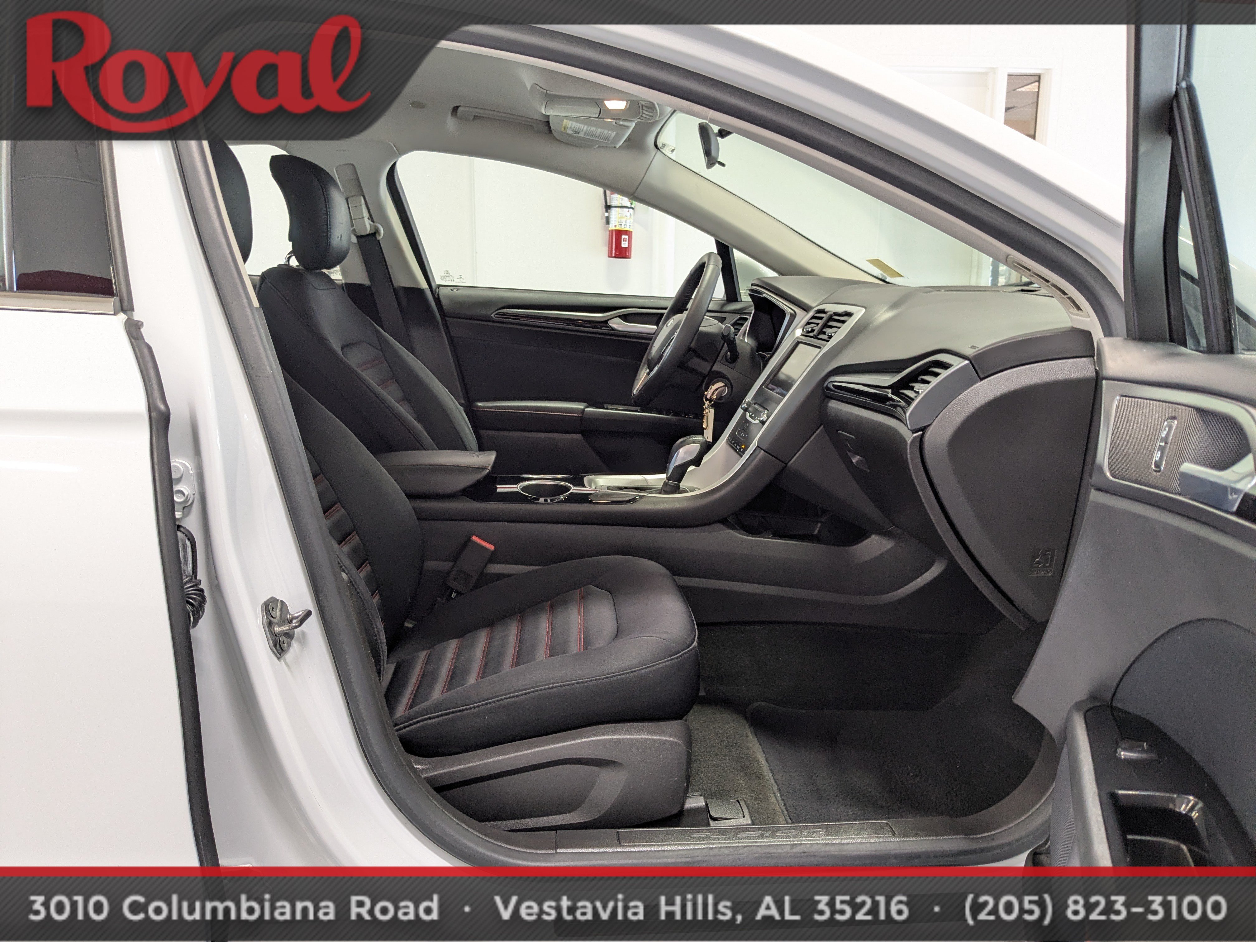 Used 2013 Ford Fusion SE FWD image 8