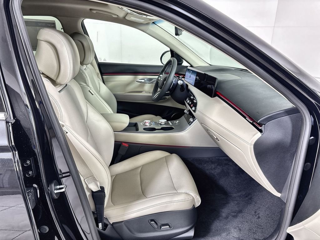 New 2026 Genesis GV70 2.5T Select AWD/4WD image 26