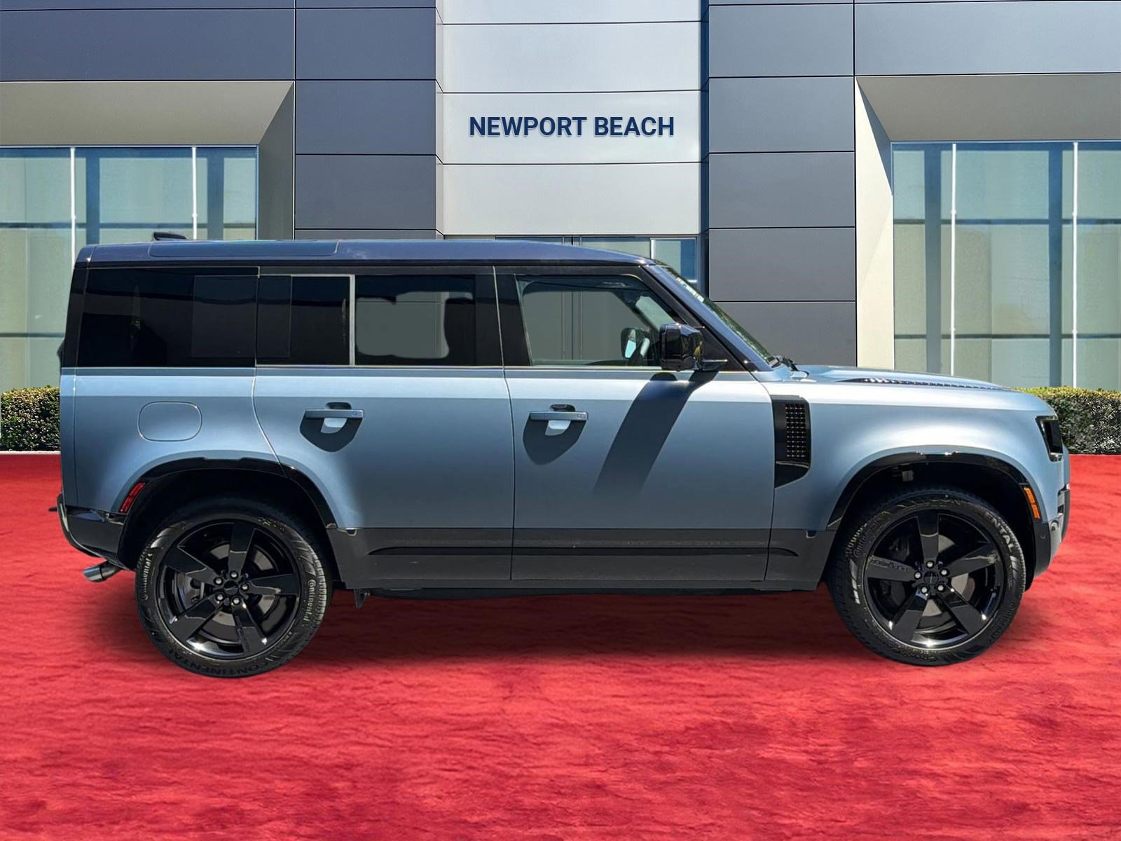 New 2026 Land Rover Defender 110 X-Dynamic SE AWD/4WD image 8