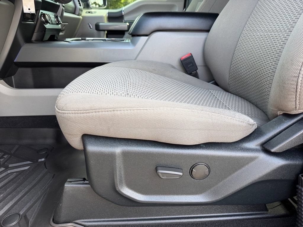 Used 2020 Ford F250 XLT w/ XLT Value Package AWD/4WD image 13