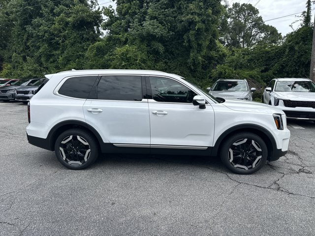 Certified 2024 Kia Telluride EX w/ EX Captain's Chair Package FWD image 5