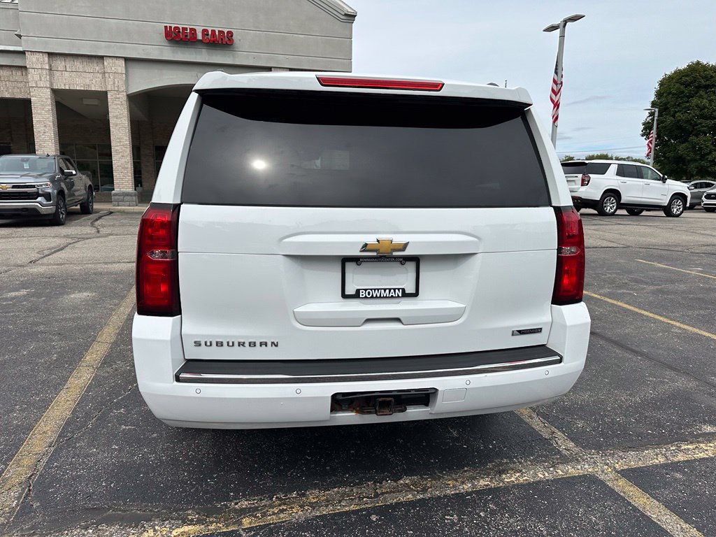 Used 2018 Chevrolet Suburban Premier AWD/4WD image 4