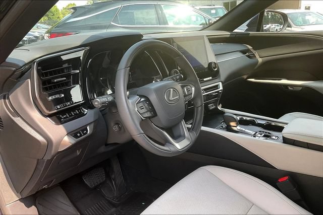 Certified 2024 Lexus RX 350 Premium w/ Accessory Package AWD/4WD image 17