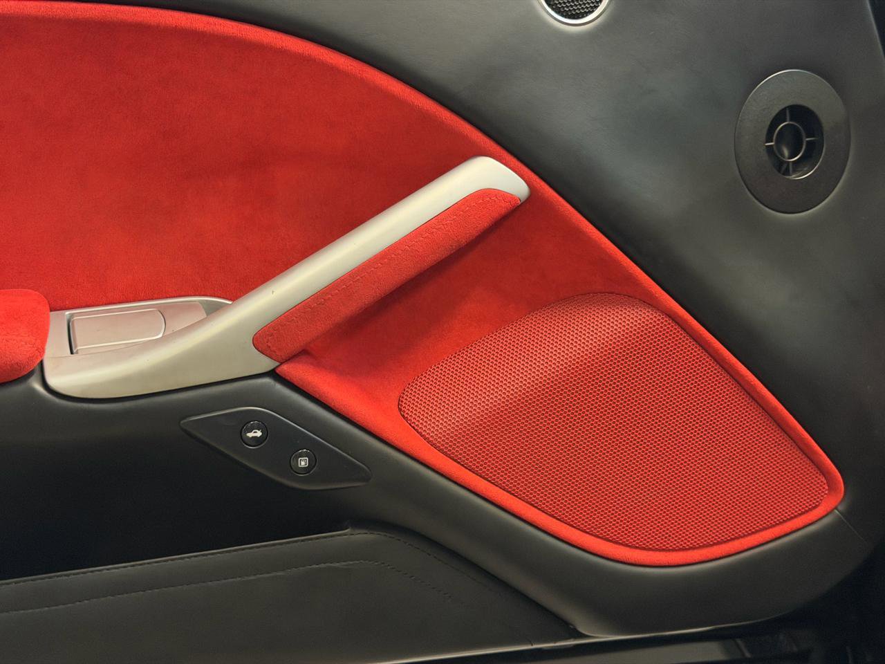 Used 2013 Ferrari F12 Berlinetta RWD image 17