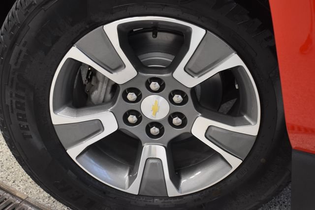 Used 2018 Chevrolet Colorado Z71 AWD/4WD image 29