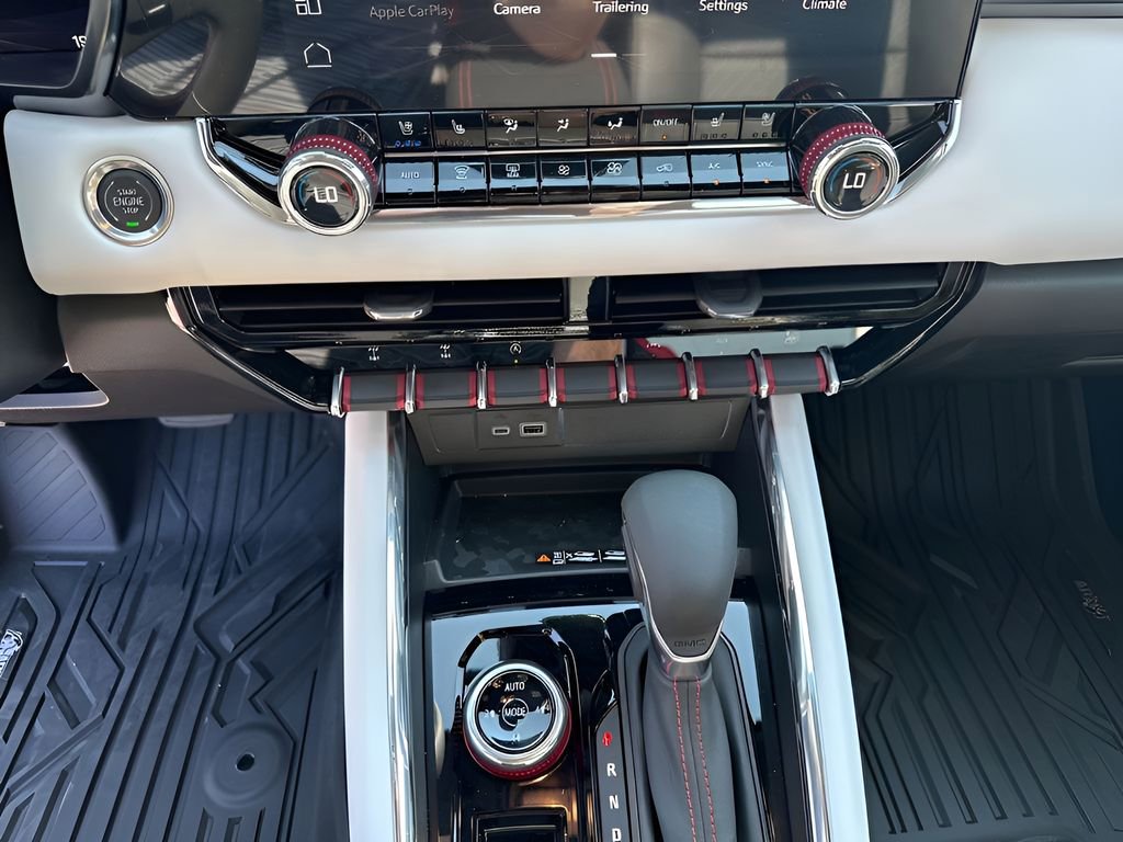New 2026 GMC Canyon AT4X w/ AT4X AEV Edition AWD/4WD image 32