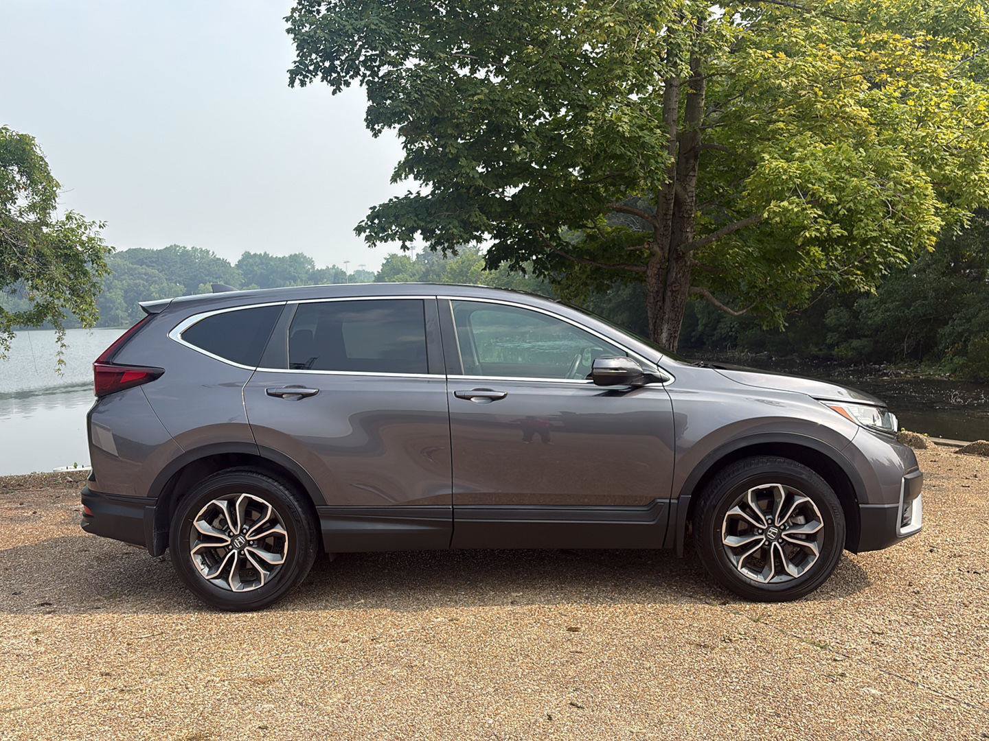 Used 2022 Honda CR-V EX-L image 3