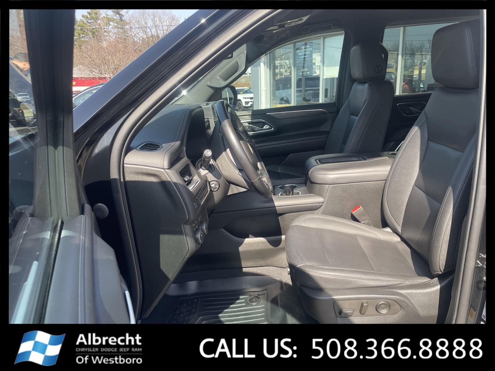 Used 2022 Chevrolet Tahoe LT w/ Luxury Package image 10