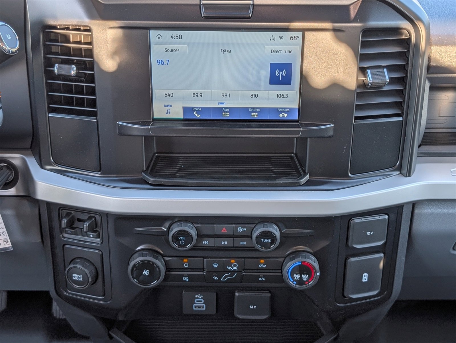 New 2026 Ford F250 XL w/ XL Chrome Package image 15