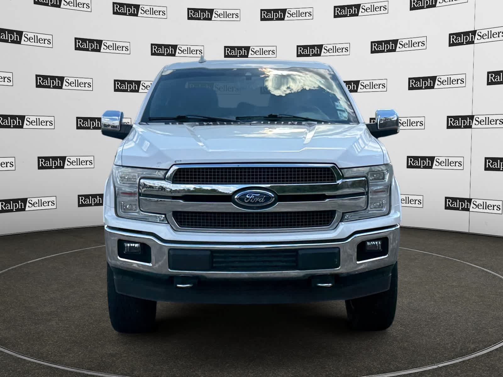 Used 2018 Ford F150 King Ranch w/ Equipment Group 601A Luxury AWD/4WD image 8