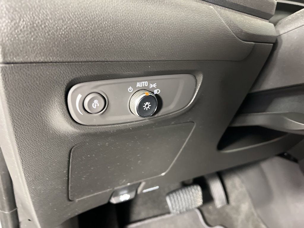 Certified 2024 Buick Encore GX Avenir w/ Avenir Technology Package image 27