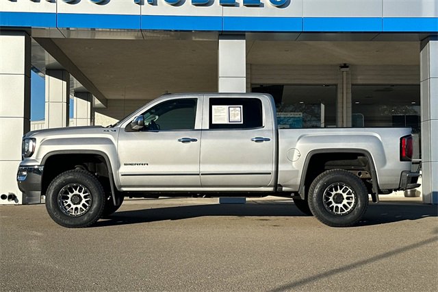Used 2018 GMC Sierra 1500 SLT w/ SLT Premium Package image 9