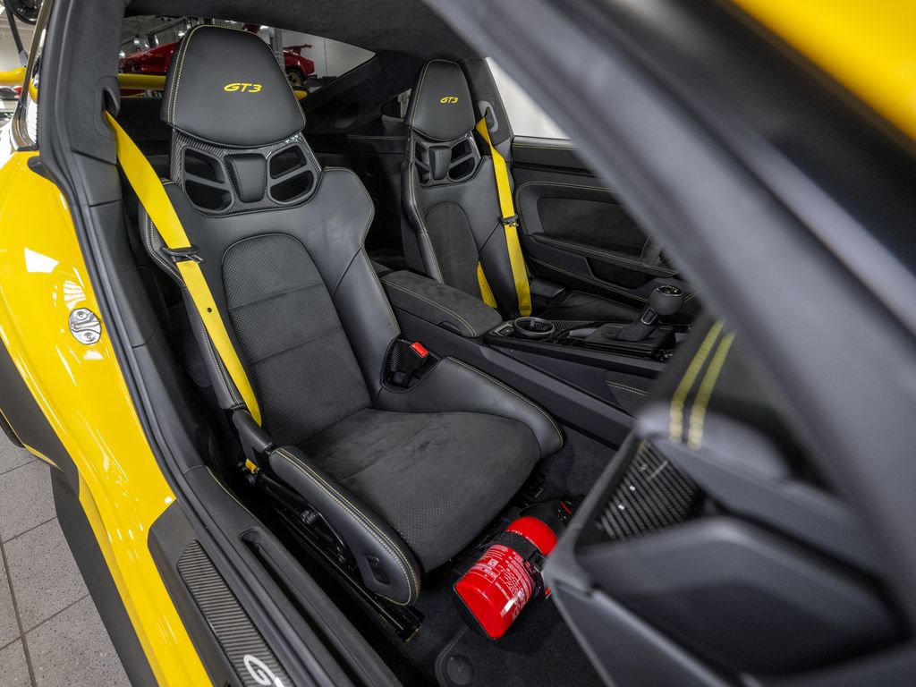 Used 2024 Porsche 911 GT3 RWD image 14