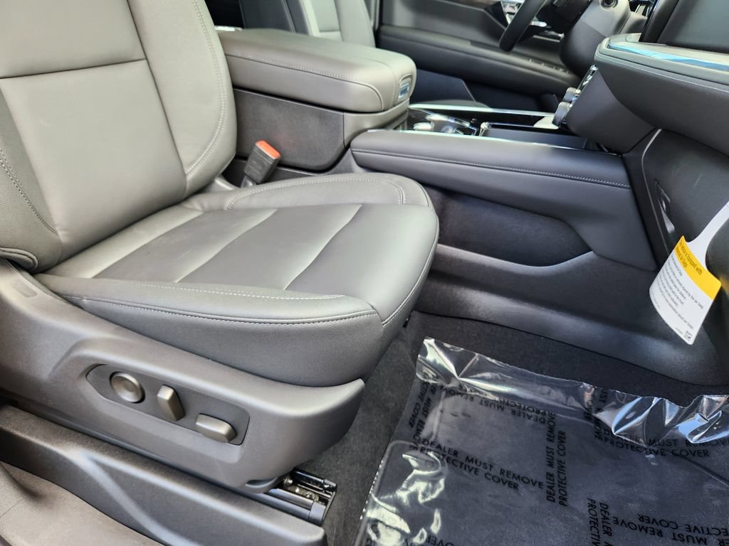 New 2026 Chevrolet Tahoe Z71 w/ Z71 Off-Road Package AWD/4WD image 14
