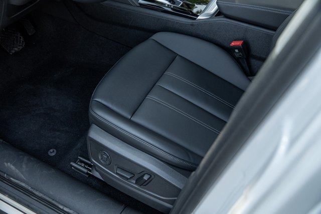 New 2025 Audi Q5 Premium w/ Convenience Package image 8