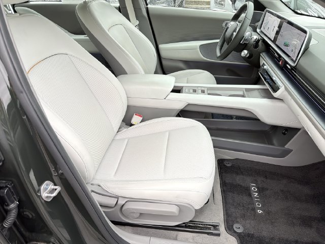 Used 2023 Hyundai Ioniq 6 Limited w/ Cargo Package RWD image 16
