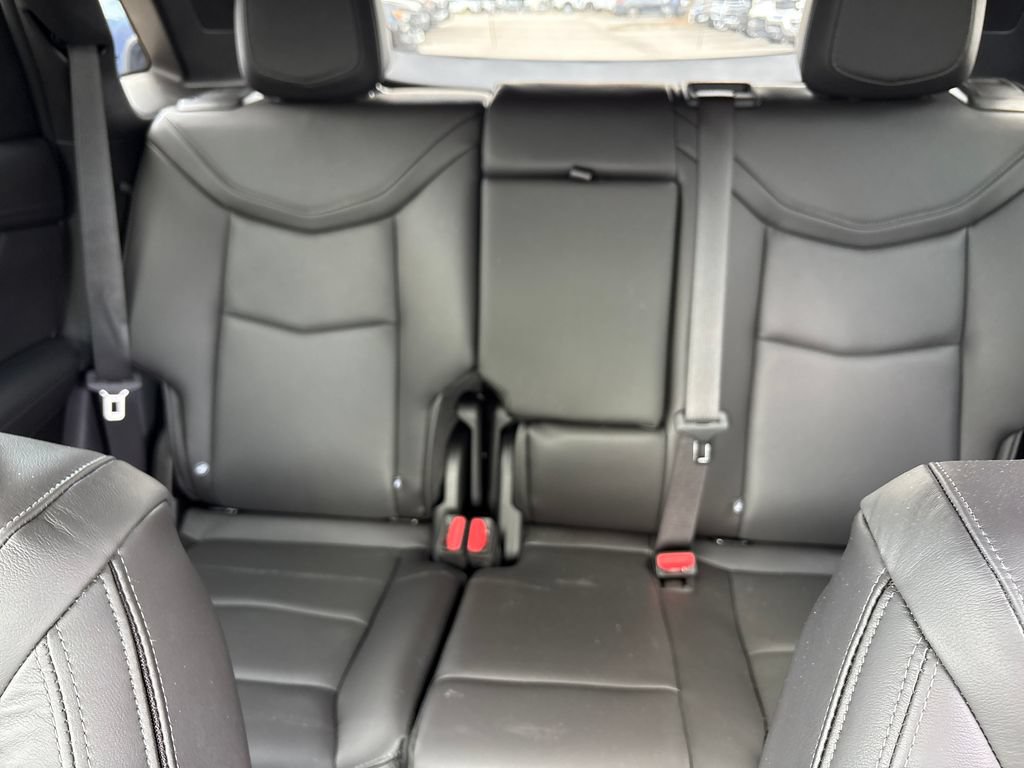 New 2026 Cadillac XT5 Sportv w/ LPO, Onyx Lite Package AWD/4WD image 17