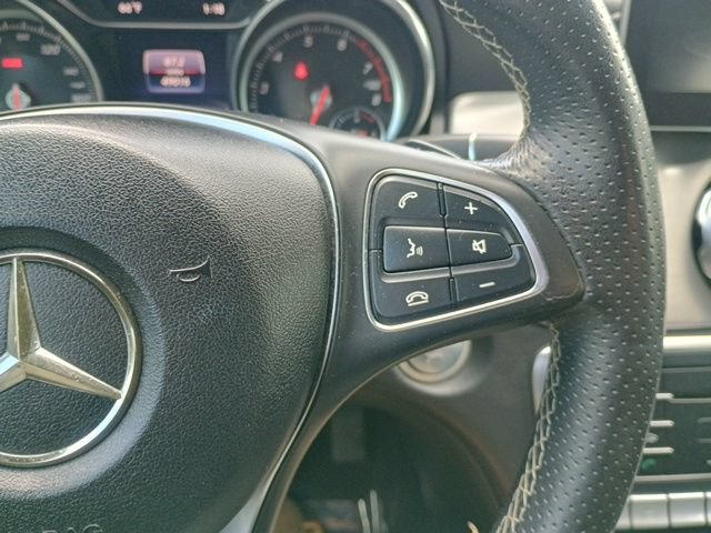 Used 2018 Mercedes-Benz GLA 250 4MATIC image 29
