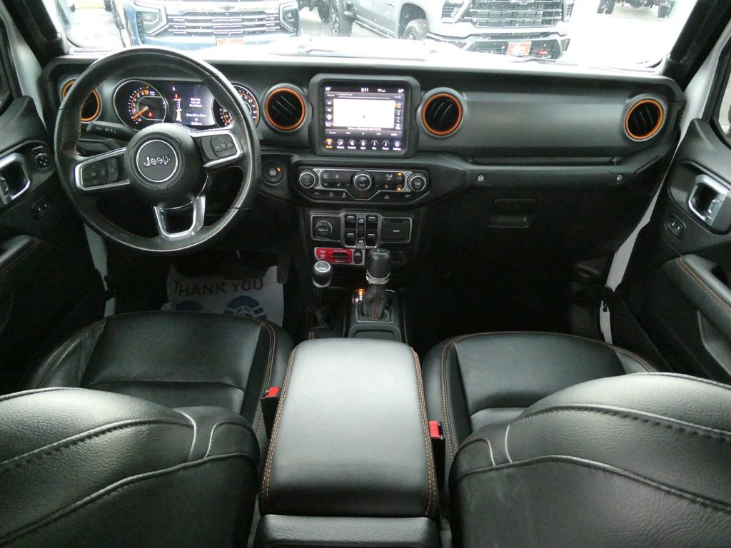 Used 2023 Jeep Gladiator Mojave w/ Cold Weather Group AWD/4WD image 22
