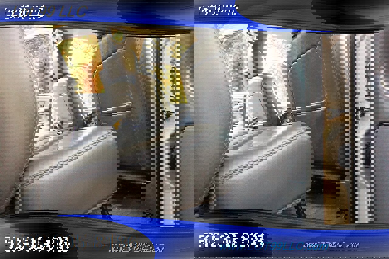 Used 2005 GMC Sierra 3500 SLT w/ Heavy-Duty Power Package image 17