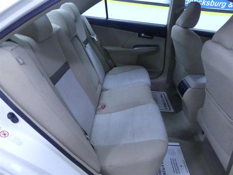 Used 2013 Toyota Camry XLE image 19