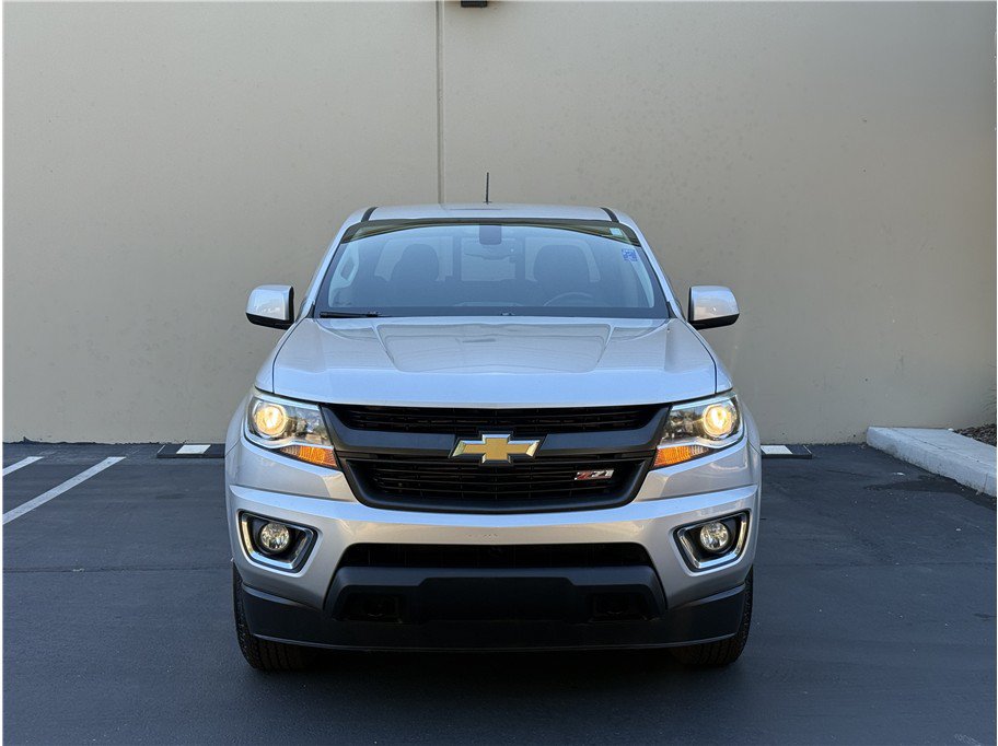 Used 2016 Chevrolet Colorado Z71 AWD/4WD image 2