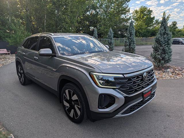 Certified 2024 Volkswagen Atlas Cross Sport SE AWD/4WD image 7