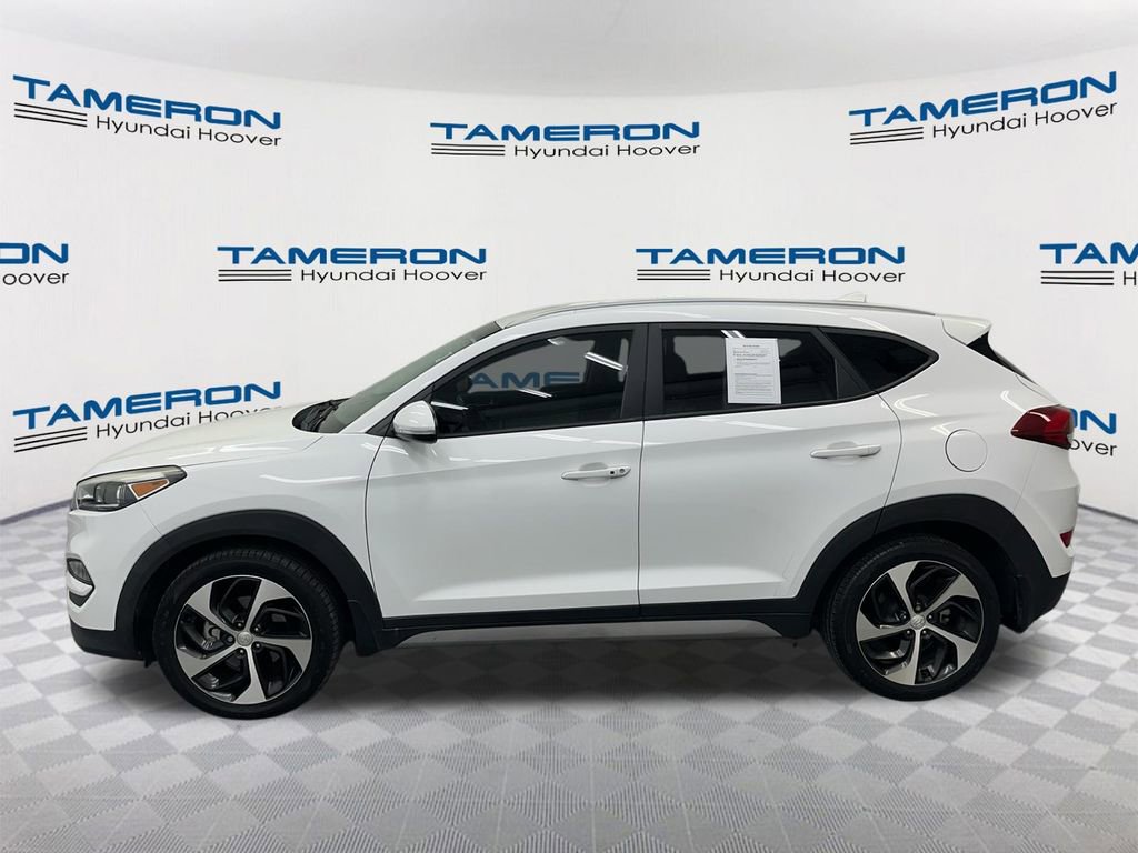 Used 2018 Hyundai Tucson Sport FWD image 2
