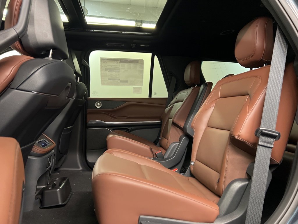 New 2026 Lincoln Navigator Reserve image 34