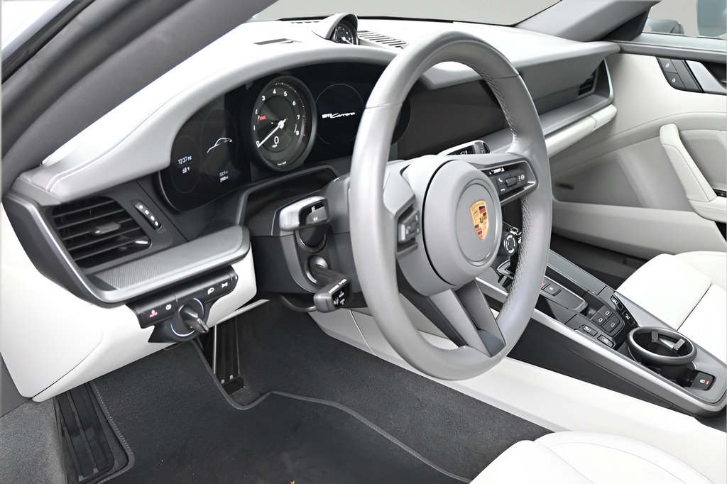 Certified 2024 Porsche 911 Carrera RWD image 4