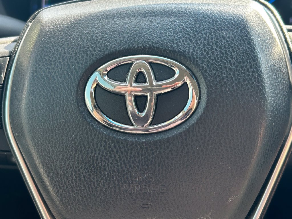 Used 2021 Toyota Venza Limited AWD/4WD image 39