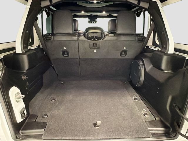 Used 2024 Jeep Wrangler Sahara w/ Technology Group image 23
