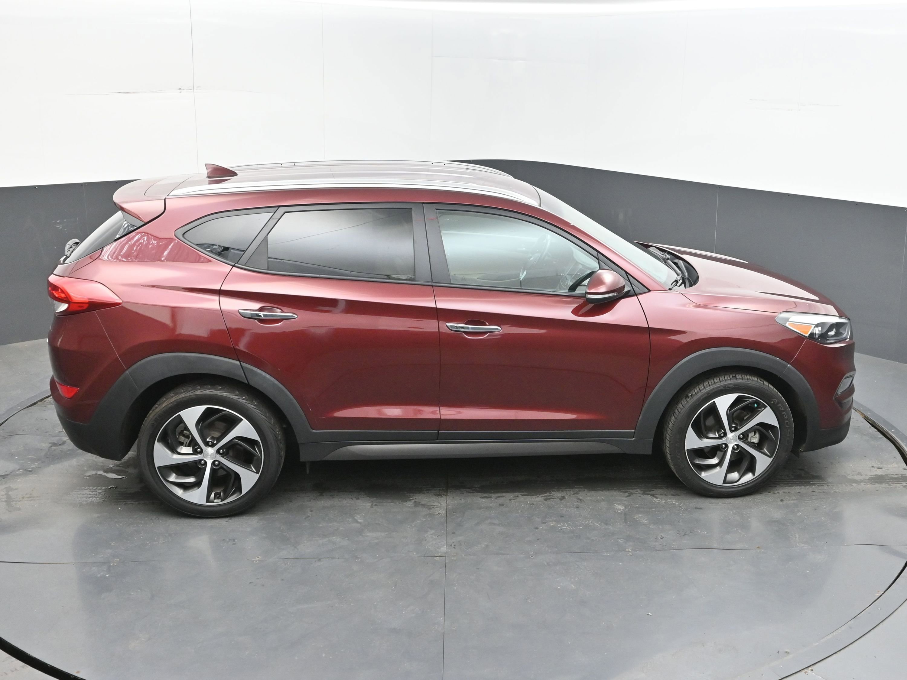 Used 2016 Hyundai Tucson Limited FWD image 35