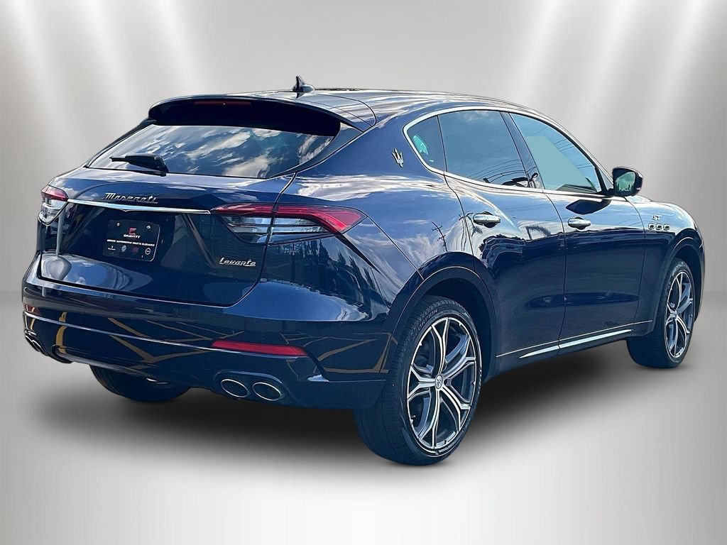 Used 2023 Maserati Levante GT AWD/4WD image 6